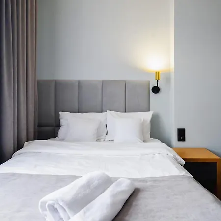Hotel Poniatowski Radom Esterno foto
